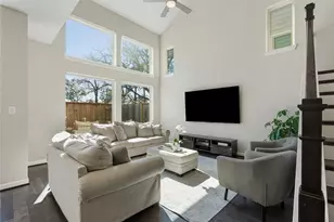 8715 Axlewood Ln., Houston, TX 77055 - Photo 3