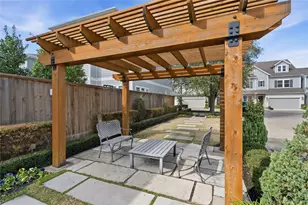 8715 Axlewood Ln., Houston, TX 77055 - Photo 23