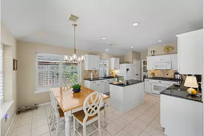 18043 Landing Brook Drive, Atascocita, TX 77346 - Photo 17