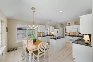 18043 Landing Brook Dr, Atascocita, TX 77346 - Photo 17