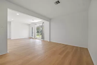 7817 Woodlyn Road, Houston, TX 77028 - Photo 9