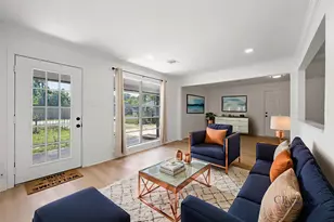 7817 Woodlyn Rd, Houston, TX 77028 - Photo 3