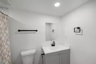 7817 Woodlyn Rd, Houston, TX 77028 - Photo 17