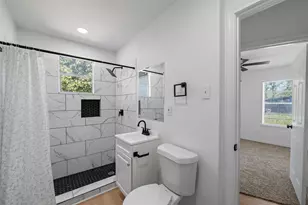 7817 Woodlyn Rd, Houston, TX 77028 - Photo 25