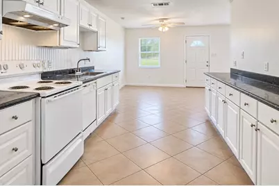 1805 Bayou Homes Drive, Galveston, TX 77551 - Photo 5
