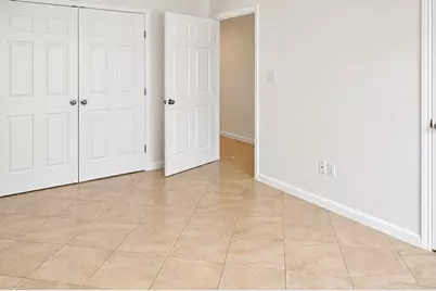 1805 Bayou Homes Drive, Galveston, TX 77551 - Photo 7
