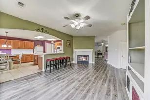 11610 Oak Lake Park Dr, Sugar Land, TX 77498 - Photo 7