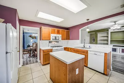 11610 Oak Lake Park Drive, Sugar Land, TX 77498 - Photo 23