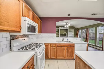 11610 Oak Lake Park Drive, Sugar Land, TX 77498 - Photo 17