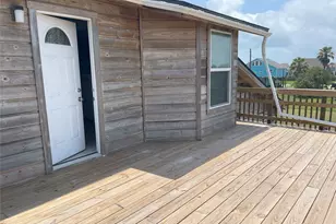 16647 John Silver Rd, Jamaica Beach, TX 77554 - Photo 33
