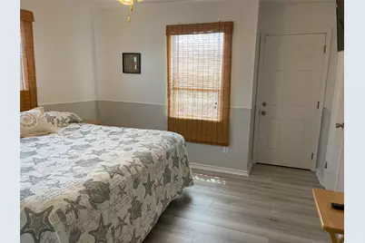 16647 John Silver Road, Jamaica Beach, TX 77554 - Photo 17