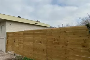 12115 Segrest Dr, Houston, TX 77047 - Photo 13