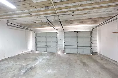 401 S Market Street, Hallettsville, TX 77964 - Photo 23