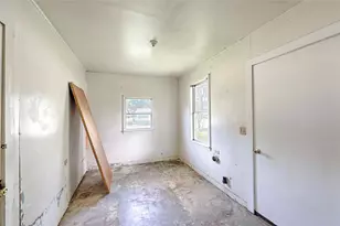 401 S Market St, Hallettsville, TX 77964 - Photo 21