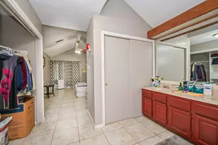 9319 Belle Park Dr, Houston, TX 77099 - Photo 13