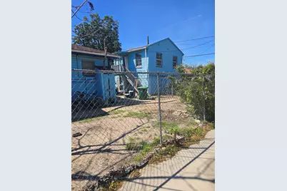 302 S 72nd Street, Houston, TX 77011 - Photo 3