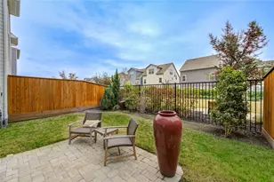 10931 Brambling Wood Dr, Houston, TX 77043 - Photo 31