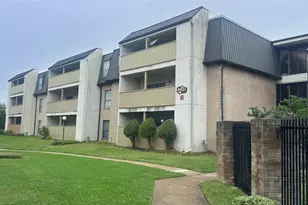 8421 Hearth Dr, Houston, TX 77054 - Photo 1