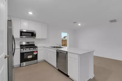 18031 Trepito Ave, New Caney, TX 77357 - Photo 5