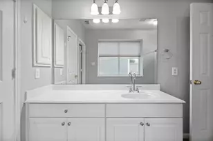 421 Livingstone Ln, League City, TX 77573 - Photo 21