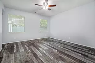 421 Livingstone Ln, League City, TX 77573 - Photo 17