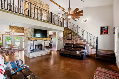 7835 Berger, Schulenburg, TX 78956 - Photo 11