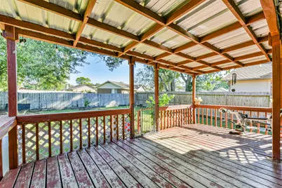 11427 Sageglen Drive, Houston, TX 77089 - Photo 11