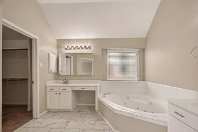1707 Country Club Cove Drive, Baytown, TX 77521 - Photo 35
