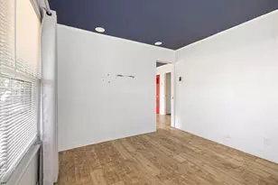 370 Ling St, Hitchcock, TX 77563 - Photo 17