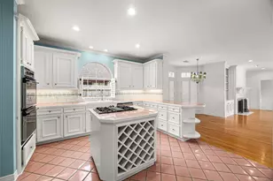 15914 S Barkers Landing Rd, Houston, TX 77079 - Photo 17