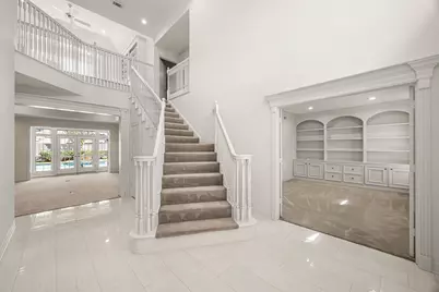 15914 S Barkers Landing Road, Houston, TX 77079 - Photo 9