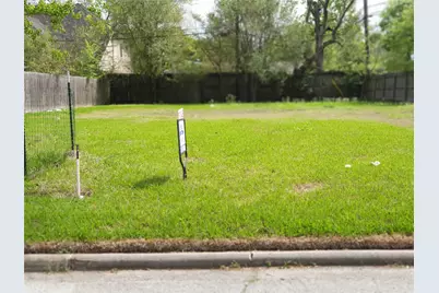 4629 Maple Street, Bellaire, TX 77401 - Photo 5