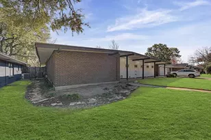 9107 Timberside Dr, Houston, TX 77025 - Photo 3