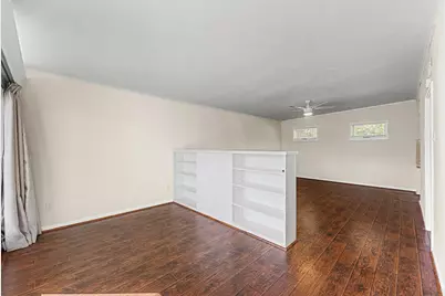 9107 Timberside Drive, Houston, TX 77025 - Photo 21