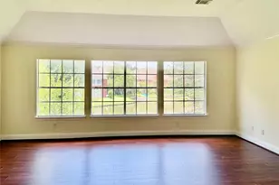 170 S Hall Dr, Sugar Land, TX 77478 - Photo 11