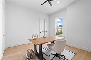 1614 Ojeman Rd, Houston, TX 77055 - Photo 25