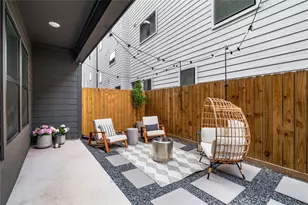 1614 Ojeman Rd, Houston, TX 77055 - Photo 5