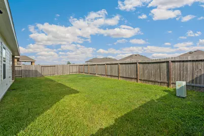3056 Winterberry Lane, Dickinson, TX 77539 - Photo 35