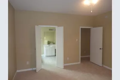 1631 Laura Anne Drive, Houston, TX 77049 - Photo 9