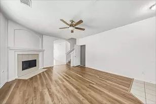 1631 Laura Anne Dr, Houston, TX 77049 - Photo 5