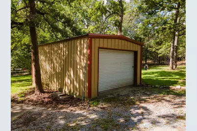 11001 Clyde Acord Road, Franklin, TX 77856 - Photo 43