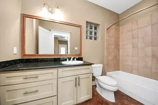 2115 Cohn St, Houston, TX 77007 - Photo 9