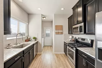 5108 Frisch Street, Houston, TX 77048 - Photo 11