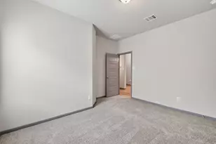 2119 Spring Hollow Dr, Baytown, TX 77521 - Photo 33