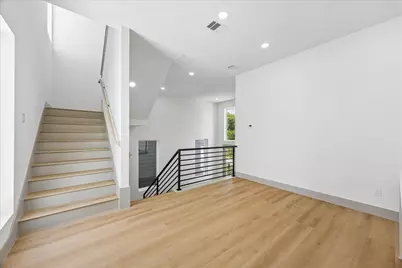 2953 Delafield Street, Houston, TX 77023 - Photo 3