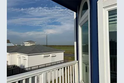 18902 W De Vaca Lane, Galveston, TX 77554 - Photo 11