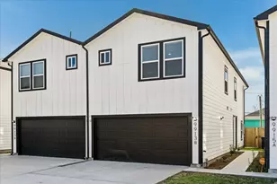 9913 Porto Rico Rd, Houston, TX 77041 - Photo 1