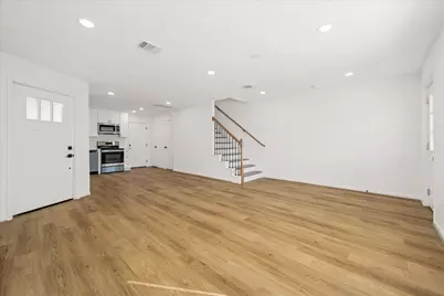 9913 Porto Rico Road #B, Houston, TX 77041 - Photo 11