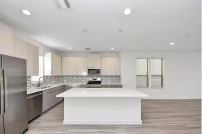 18716 Centro Main Street #B, Shenandoah, TX 77385 - Photo 3
