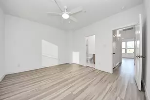 18716 Centro Main St, Shenandoah, TX 77385 - Photo 33